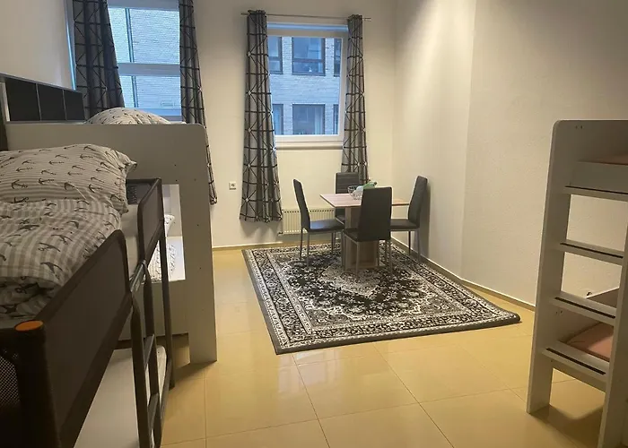 Cityapartment Bei Hauptbahnhof Hostel