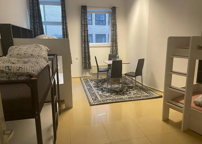 Cityapartment Bei Hauptbahnhof Hostel *